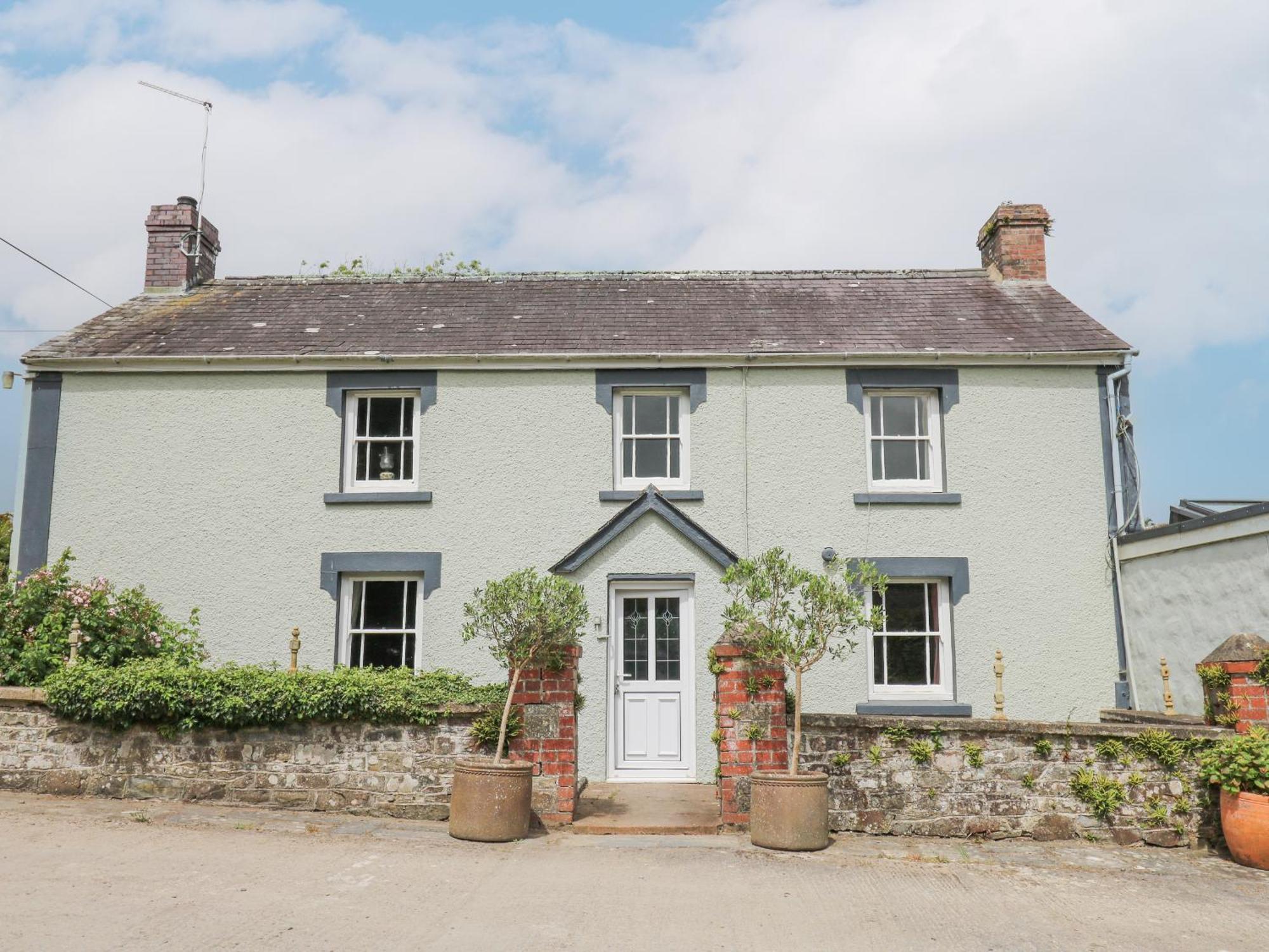 The Farmhouse Newport  Bagian luar foto