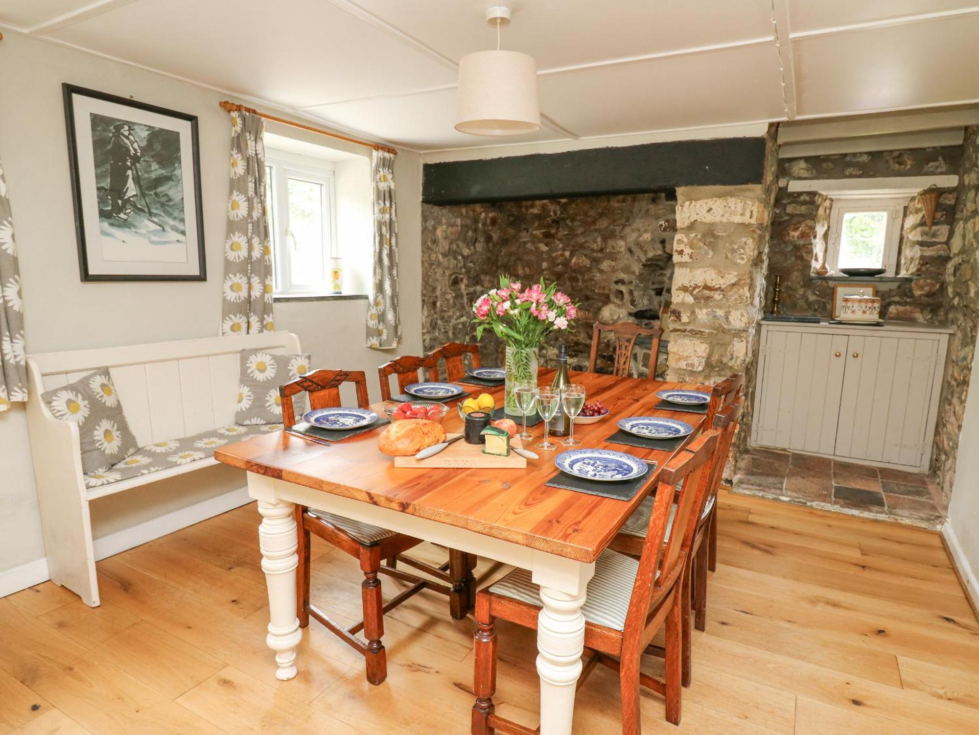 The Farmhouse Newport  Bagian luar foto